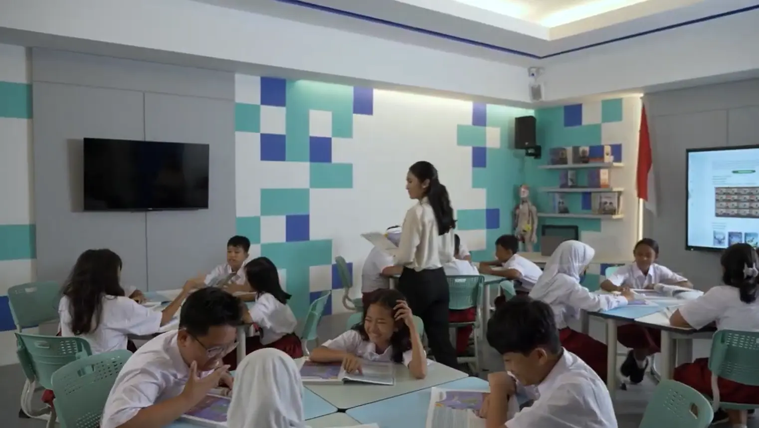 Smart Classroom: Solusi Hadapi Tantangan Pendidikan Abad ke-21